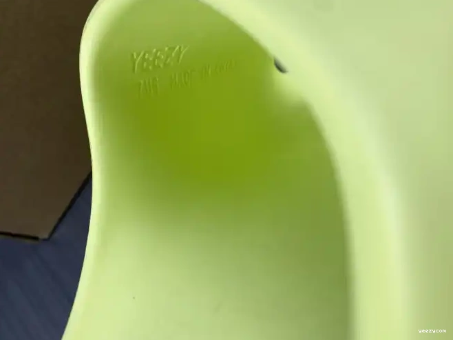 Yeezy Green Slide GX6138 Adidas 0503